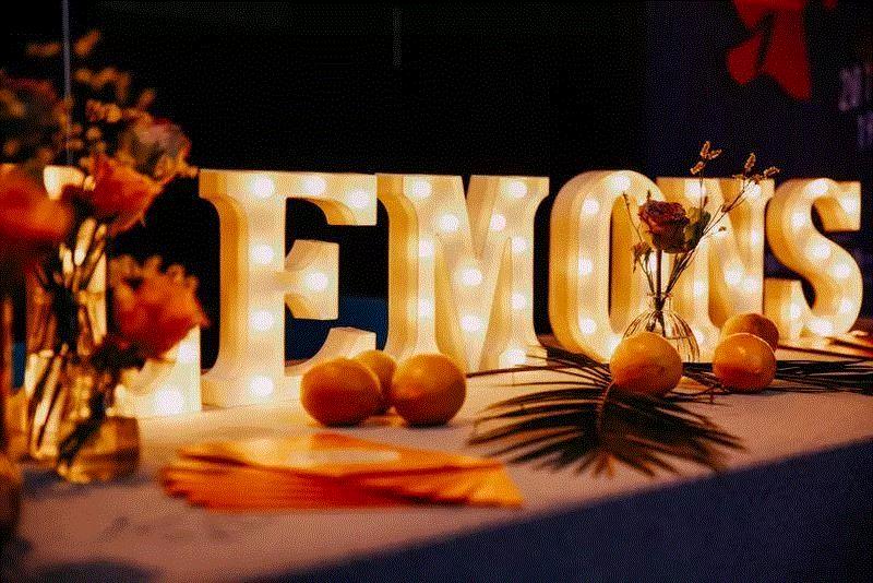 有种戏剧节丨邀请剧目展演·话剧《柠檬柠檬柠檬柠檬柠檬》今日首演,戏剧,话剧,剧目,节丨,柠檬柠檬柠檬柠檬柠檬,柠檬,微剧场,恳恳戏剧工作室,戏剧节,该剧