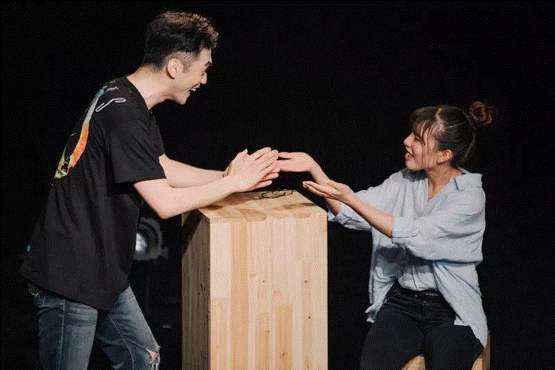 有种戏剧节丨邀请剧目展演·话剧《柠檬柠檬柠檬柠檬柠檬》今日首演,戏剧,话剧,剧目,节丨,柠檬柠檬柠檬柠檬柠檬,柠檬,微剧场,恳恳戏剧工作室,戏剧节,该剧