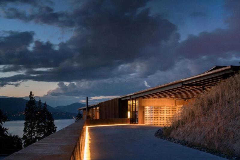 ? Nic Lehoux,加拿大山坡酒庄，以流线坡道主导建筑设计 / Olson Kundig,酒庄,山坡,加拿大,流线,坡道,Lehoux,访客,Nic,Estates,基洛纳