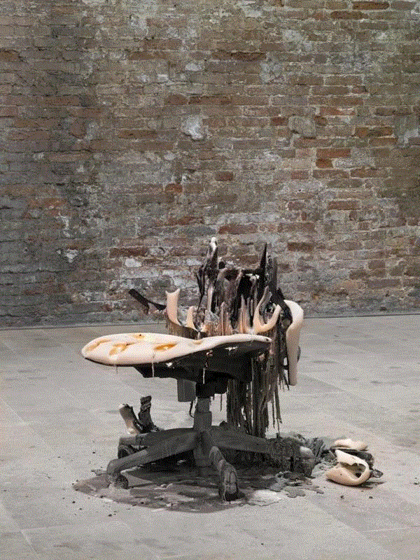 乌尔斯·费舍尔 Urs Fischer | 艺术无处不在,Urs,Fischer,乌尔斯·费舍尔,费舍尔,乌尔斯,雕塑,物件,苏黎世,艺术史,材料