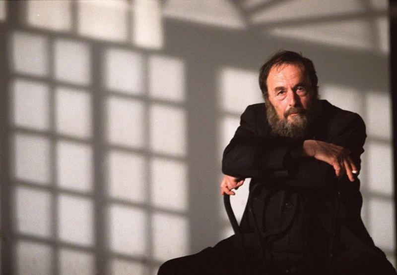 瑞士策展人Harald Szeemann,almost art project | 我们为何热爱素人艺术?,素人,AAP,毕加索,贡布里希,职业,艺术节,现代主义,古画,美术馆,瑞士