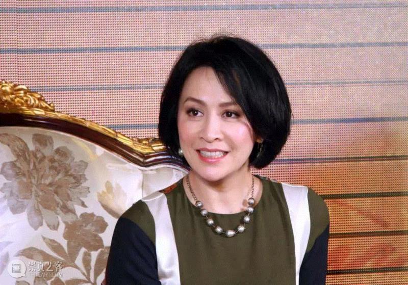 他是戏里的荒诞小人，戏外的正人君子,小人,戏外,正人君子,黎彼得,许冠杰,张曼玉,电影,乐坛,刘嘉玲,台词
