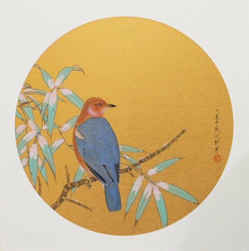 沈琦 &nbsp;寒禽图 &nbsp;金笺设色 &nbsp;直径33cm &nbsp;2016,华府艺术空间 | 《境·像 -- 沈琦·何振华水墨展》,沈琦,华府,何振华水墨展,何振华,水墨,花鸟,纸本,人物,心理,动画