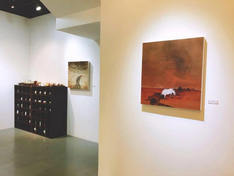 展览现场,华府艺术空间 | 《境·像 -- 沈琦·何振华水墨展》,沈琦,华府,何振华水墨展,何振华,水墨,花鸟,纸本,人物,心理,动画