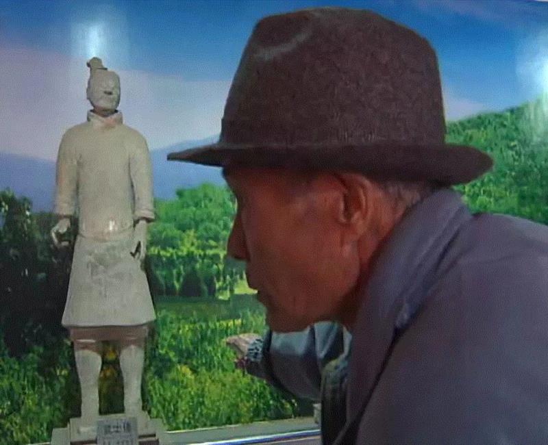 他是兵马俑的“发现”者，但人们对他一无所知，直到他去世,兵马俑,赵康民,第一人,秦兵马俑,武士俑,村民,蔺安稳,杨志发,考古学家,发现者
