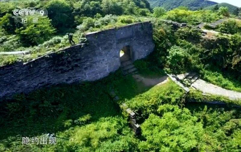 豆瓣8.6、提名金鸡百花奖，这部冷门纪录片究竟好在哪儿？,纪录片,豆瓣,金鸡百花奖,土司,海龙屯,播州,杨氏,摄制组,杨应龙,服装