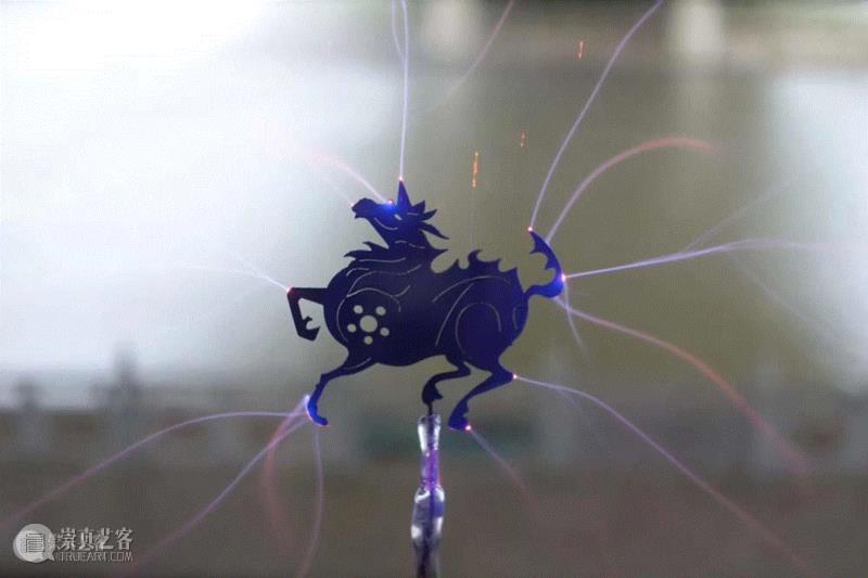 《光之琥珀》曾令香,“光影万象”2018南京江宁区秦淮河国际光影艺术展,南京,光影艺术展,公共艺术