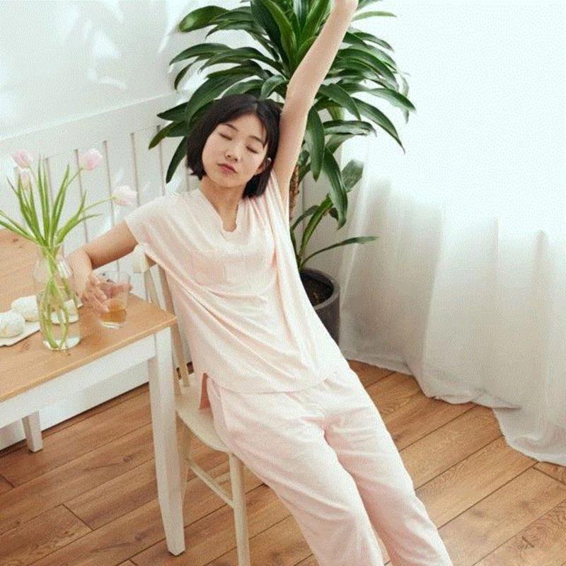 宽松设计，任你怎么伸展手脚都不会被绊住；,好凉快的家居服，夏天穿着真舒服