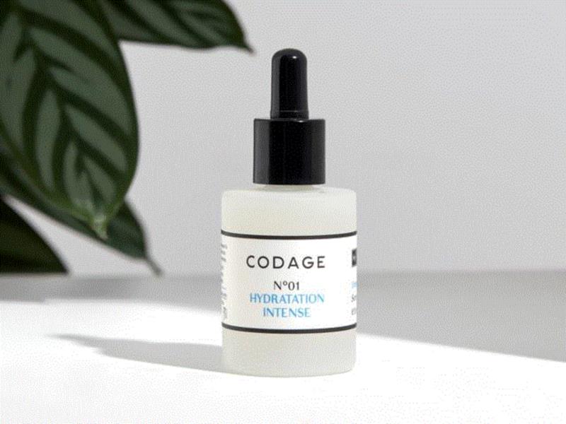 巴黎贵妇们爱用的精华液，一滴拯救沙漠皮