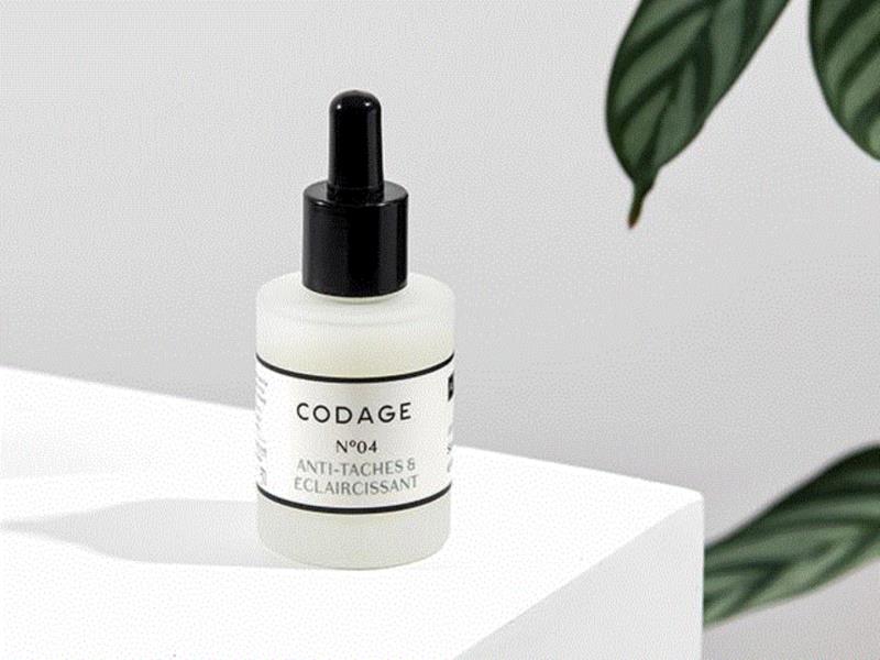 4号淡斑提亮精华液（30ml）,巴黎贵妇们爱用的精华液，一滴拯救沙漠皮