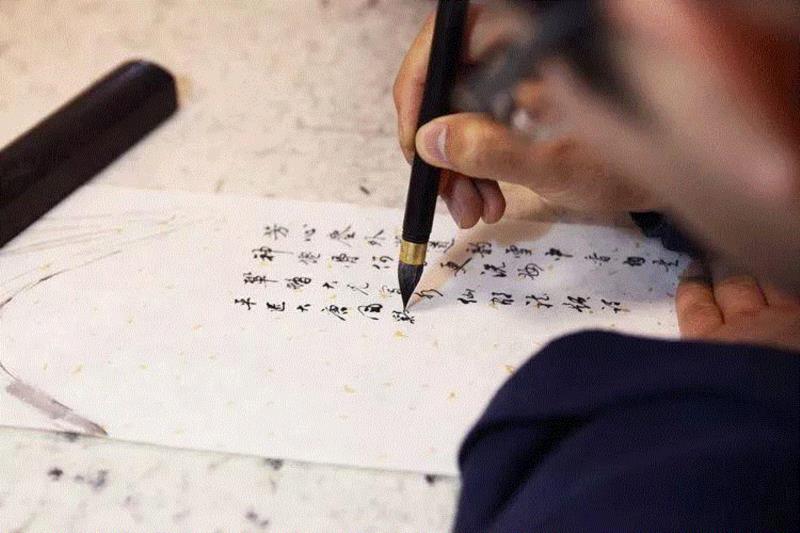 执笔静书，在浮躁时代做个有气质的人