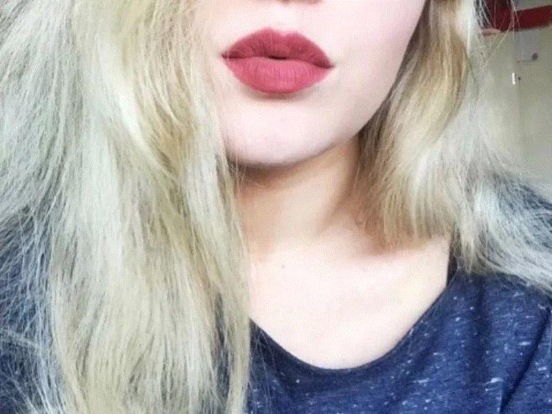 厚涂的效果是这样的,饱满、低调、高雅、有质感,真的是相当“豆沙”了,无论如何都不会有妖艳的感觉,实在