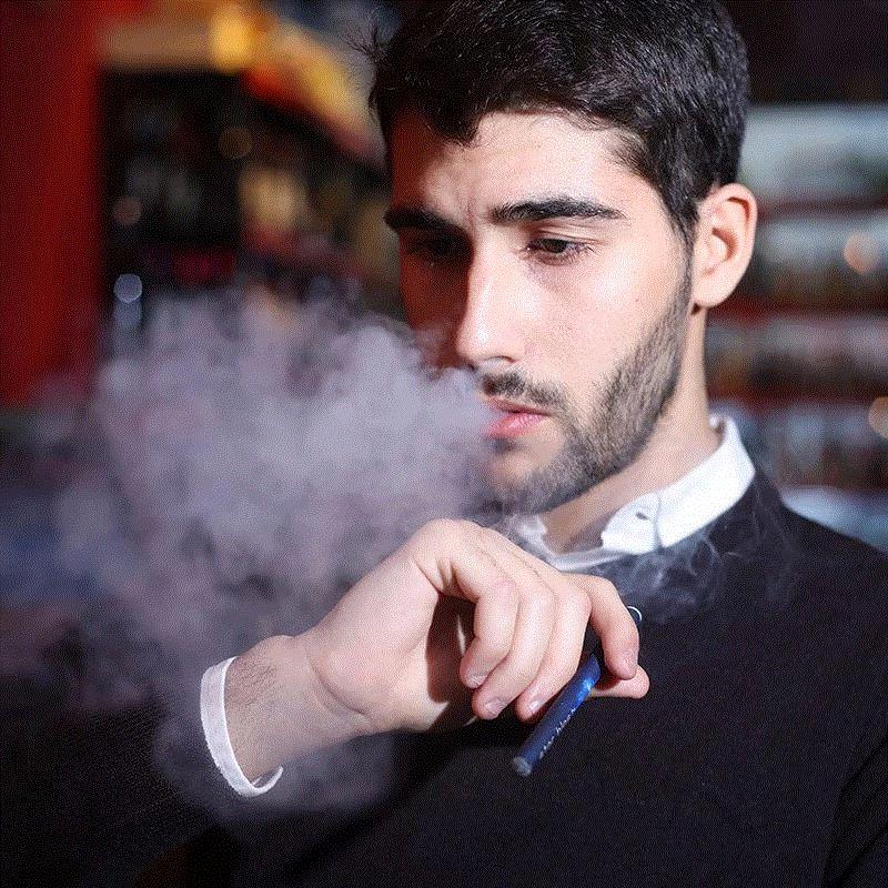 这根能量棒，让你随时随地吞云吐雾