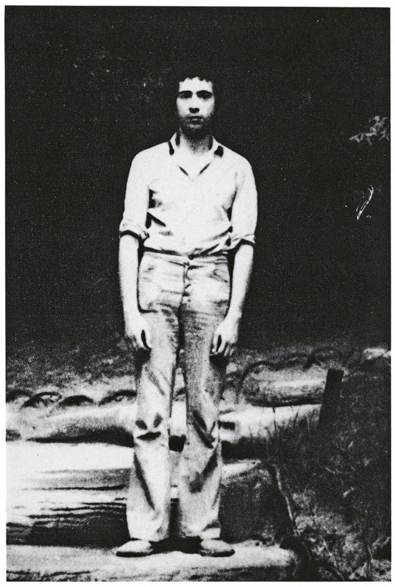 图片来源于书作《克里斯蒂安·波尔坦斯基的十幅摄影肖像,1946-1964年》,这间承载着人类集体情感的“忆所”,即将于艺术电厂开启……