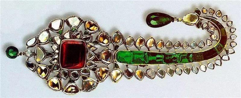 “穷得只剩下美女”的印度 | 珠宝艺术