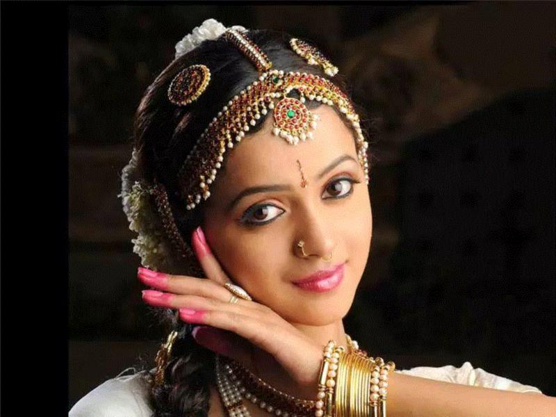 “穷得只剩下美女”的印度 | 珠宝艺术