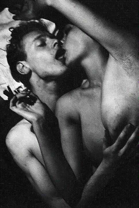 艾德·范·德·艾尔斯肯：《爱在巴黎左岸》 | 摄影书