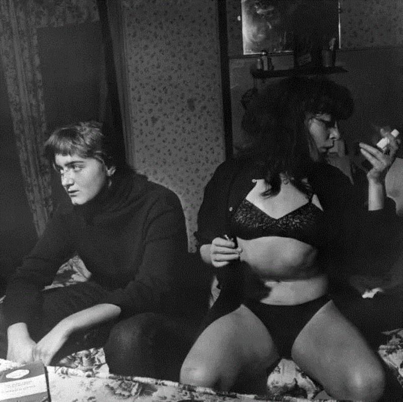 艾德·范·德·艾尔斯肯：《爱在巴黎左岸》 | 摄影书