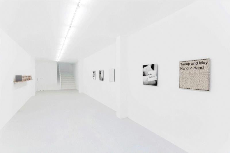 展览场景,蜂巢评论 | 于霏霏:凝视的盼望与没有面孔的主体