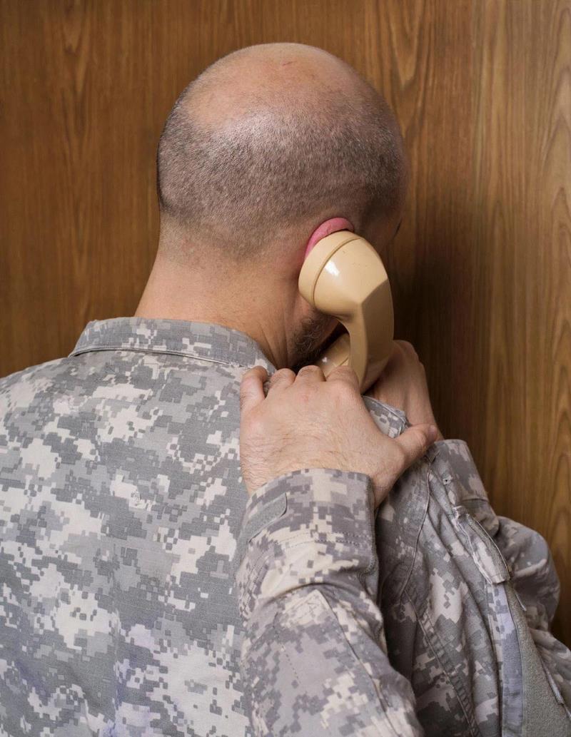 展览 | Farah Al Qasimi 的图像使敏感的身份变得栩栩如生