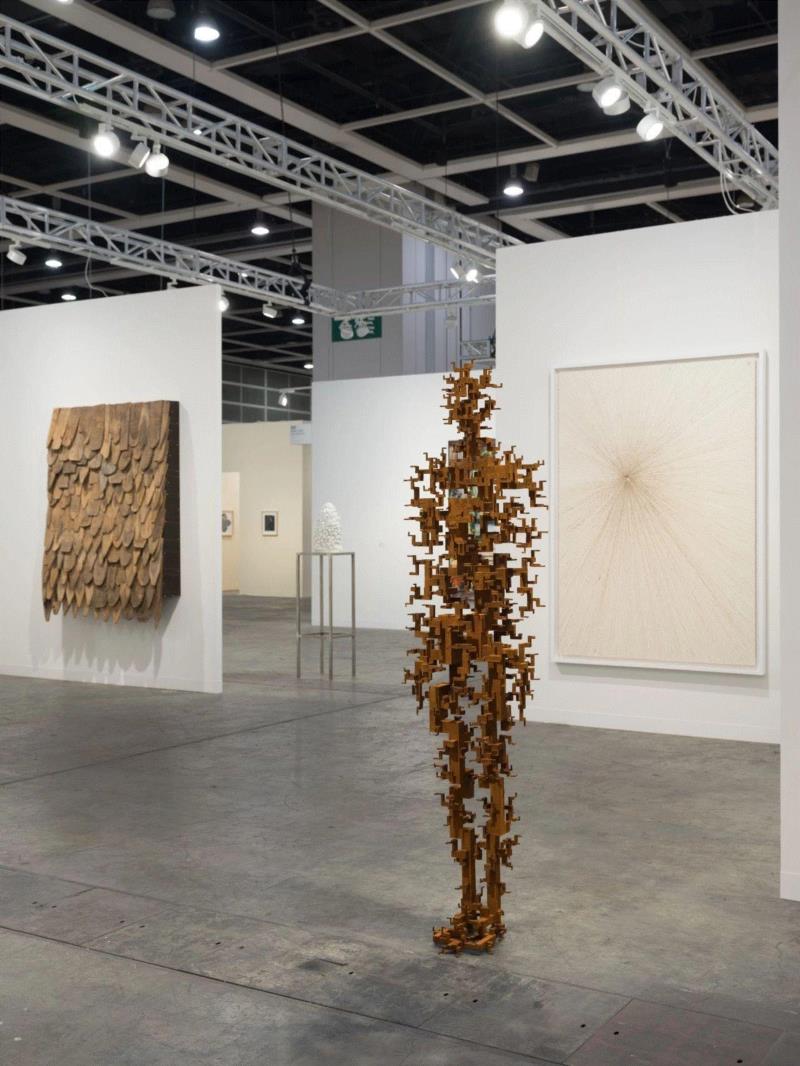 【现场】巴塞尔香港艺博会2018 ｜白立方1D23展位,白立方,展位,巴塞尔香港艺博会,香港,葛姆雷,安东尼,朝鲜,香港会议展览中心,Antony,Gormley