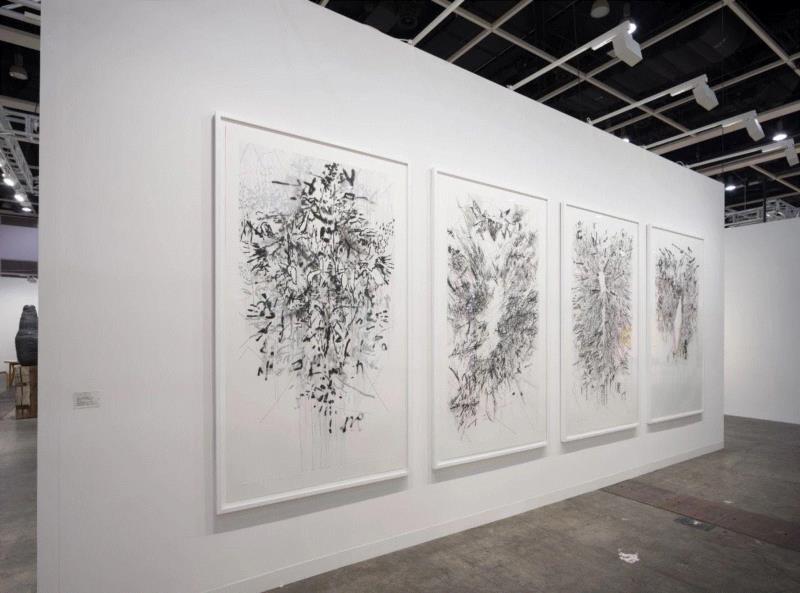 【现场】巴塞尔香港艺博会2018 ｜白立方1D23展位,白立方,展位,巴塞尔香港艺博会,香港,葛姆雷,安东尼,朝鲜,香港会议展览中心,Antony,Gormley