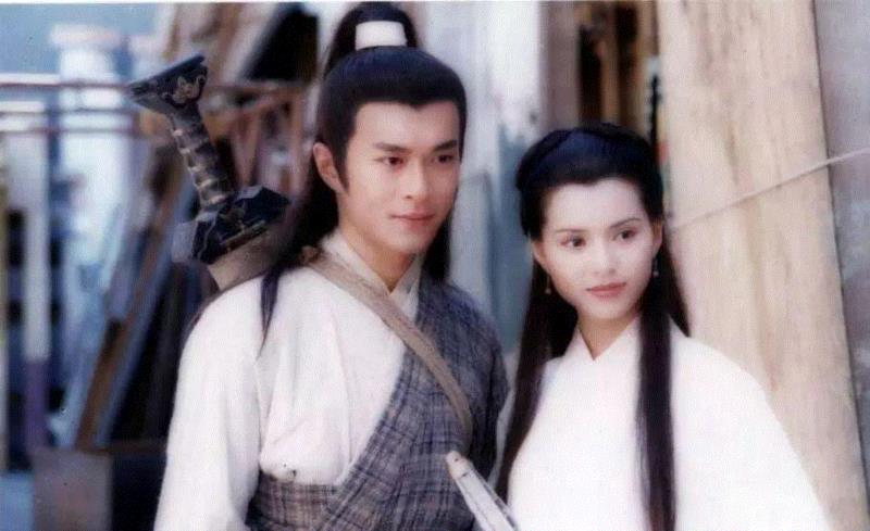 古天乐、李若彤23年后再度同框：世间所有相遇都是久别重逢,李若彤,古天乐,世间,相遇,姑姑,回忆,记忆,合影,模样,经典