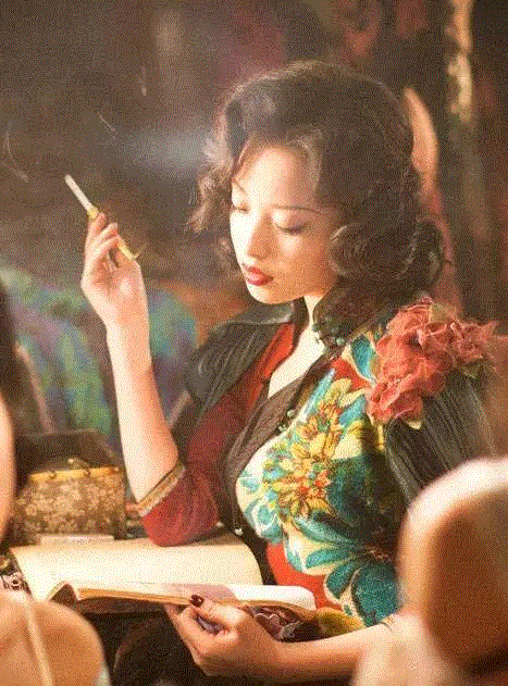 张艺谋镜头下的女人：至纯的爱与极野的“色 ”,张艺谋,电影,巩俐,章子怡,倪妮,冬雨,张曼玉,英雄,女性,金陵