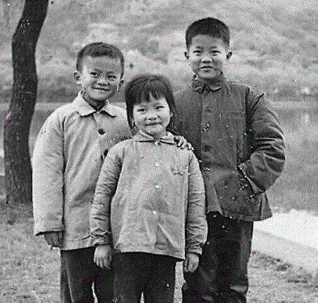 站着的霍金、罕见的李嘉诚、告别的李敖、童年的马云、这是全世界最珍贵的照片,李嘉诚,霍金,李敖,马云,20世纪,节目,经典,色影无忌,赫本,希拉里