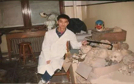 冯唐学医时照片,蛋疼的冯唐,小说,古龙,审美,妈妈,院子,蛋疼,少年,翻译,老炮,色情