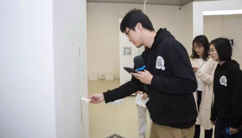 数字时代，我们是否还需要一个真实的场所作为展览的容器？,数字时代,互动,标签,hashtag,策展人,PSA,冯立星,建筑学,社交媒体,青年策展人计划