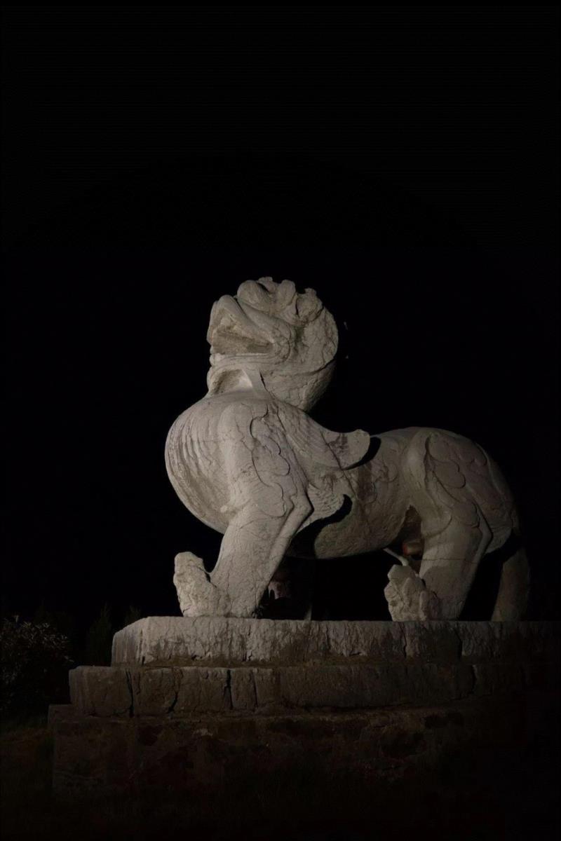 夜访六朝,六朝,石刻,神道,石柱,石碑,麒麟,南京,太子,梁武,将军