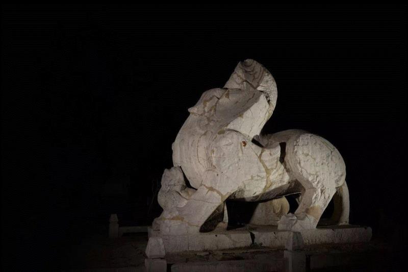 夜访六朝,六朝,石刻,神道,石柱,石碑,麒麟,南京,太子,梁武,将军