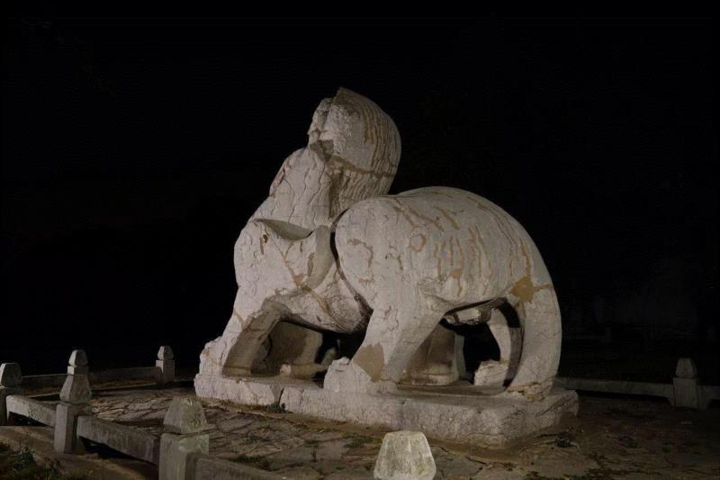 夜访六朝,六朝,石刻,神道,石柱,石碑,麒麟,南京,太子,梁武,将军