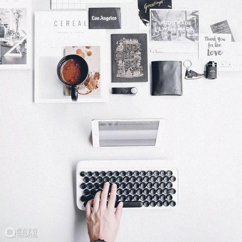 就算出差在外，或者去咖啡馆，没带电脑，也能连接手机或iPad，随时随地记录灵感。,你啪啪啪打字的样子，看起来真性感,打字,键盘,机械,设备,洛斐,复古,圆点,苹果,DOT,有红