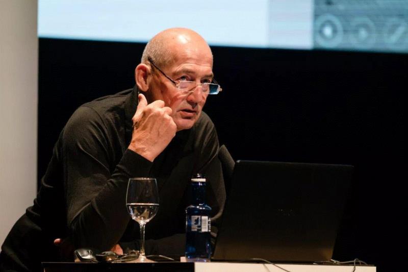 哪些建筑师曾获得过普利兹克奖？距离颁布2018年得奖者倒计时一周！,建筑师,普利兹克奖,计时,日本,奖项,英国,Pritzker,雷姆,库哈斯,赫尔佐格