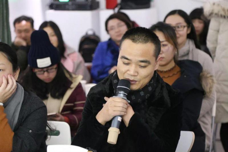 李三林发言中,用语言来表达世界是无效的| 余怒诗歌分享会回顾,诗歌,无效,诗人,公文,口语,文学性,蜗牛,杨柳,语义,猛兽