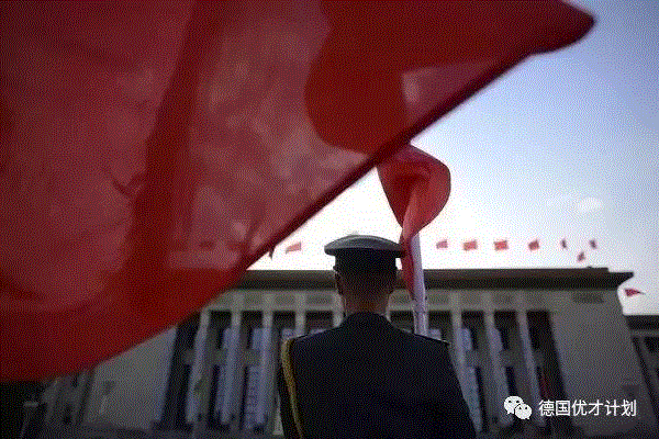 他是中国最强间谍，潜伏美国40年改变历史进程！却被叛徒告密在美被捕……,间谍,进程,被捕,叛徒,告密,情报,俞强声,FBIS,CIA,情报局
