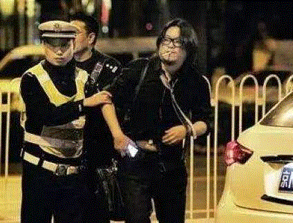哈佛：欢迎史上脸最大的研究员，高晓松了解一下？,高晓松,哈佛,研究员,清华,乐队,弹琴,音乐,退学,清华园,长大