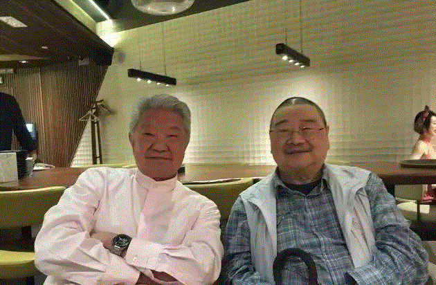 <蔡澜与倪匡>,专辑 ▎帮李小龙扬名，给金庸挖坑，这个写字最快的作家，用3个字写下145本传奇,金庸,作家,专辑,李小龙,写字,传奇,倪匡,蔡澜,古龙,小说