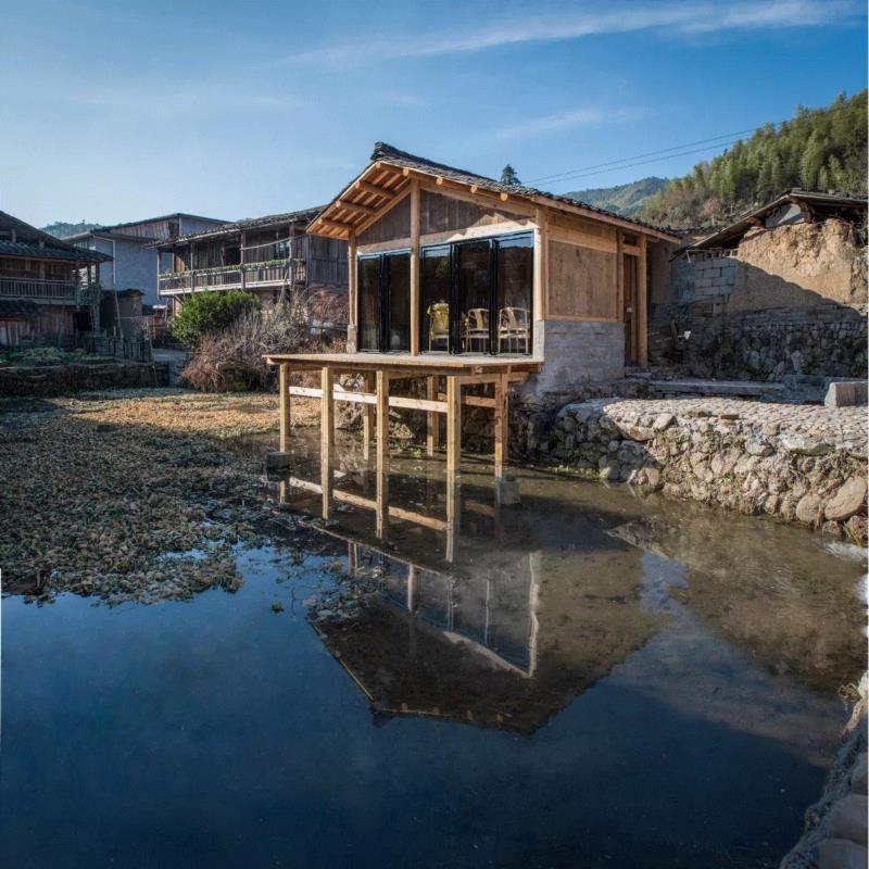 “莲舍”外观 ? 周梦,上坪古村复兴计划之大夫第篇 / 三文建筑/何崴工作室,建筑,古村,上坪,大夫,复兴,何崴,工作室,周梦,酒吧,改造