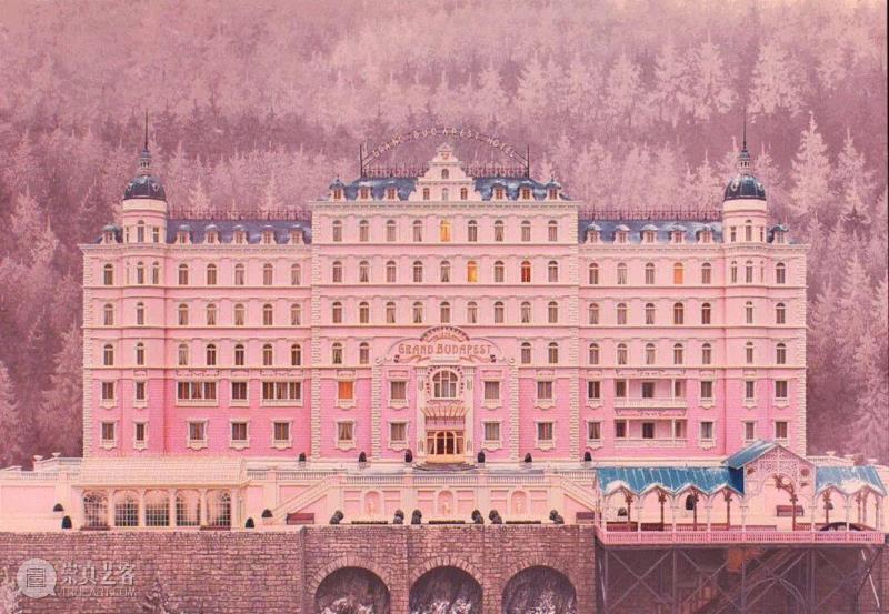 成都女孩15岁起喝遍全球1000家咖啡馆，19岁成为网红店主！,咖啡馆,成都,店主,女孩,电影,布达佩斯,咖啡店,小钟,墨尔本,饭店