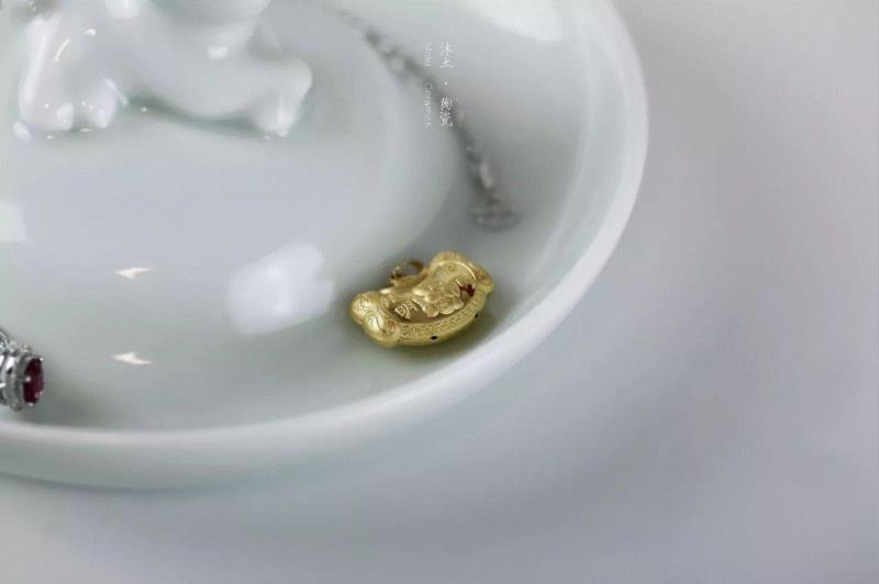 法国巴黎凯旋门，有机会要去走走,凯旋门,法国巴黎,生肖,祝福,琅沐创意年代,吉祥物,戊戌年,新年祝福,标题,巴黎凯旋门