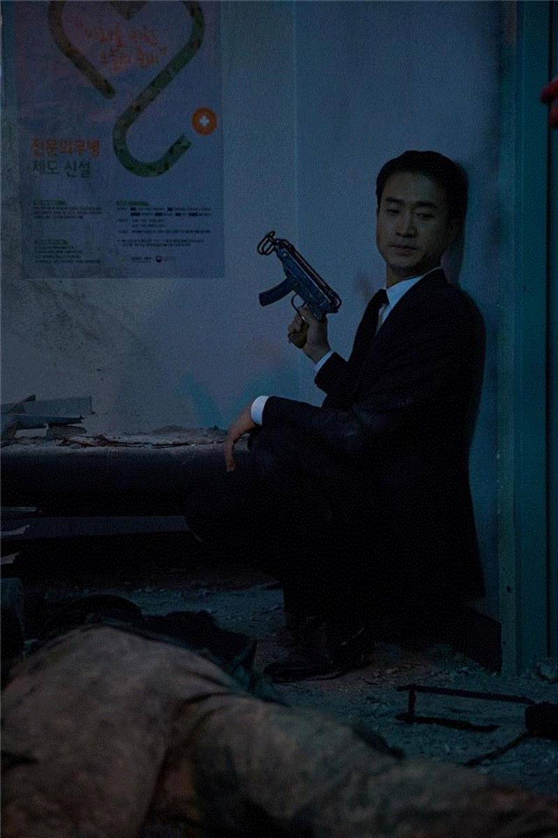 这部脑洞大作，再次刷新了我对韩国电影的认知,电影,韩国,认知,朝鲜,总统,铁友,战争,郑雨盛,半岛,演员