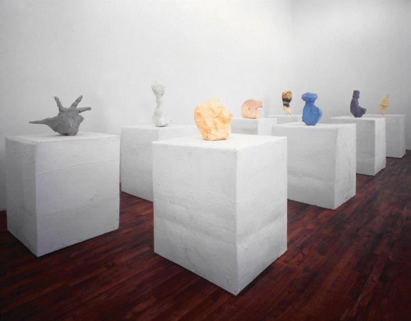 展场照，弗朗茨·韦斯特：美国艺术的调查（Franz West: Investigations of 