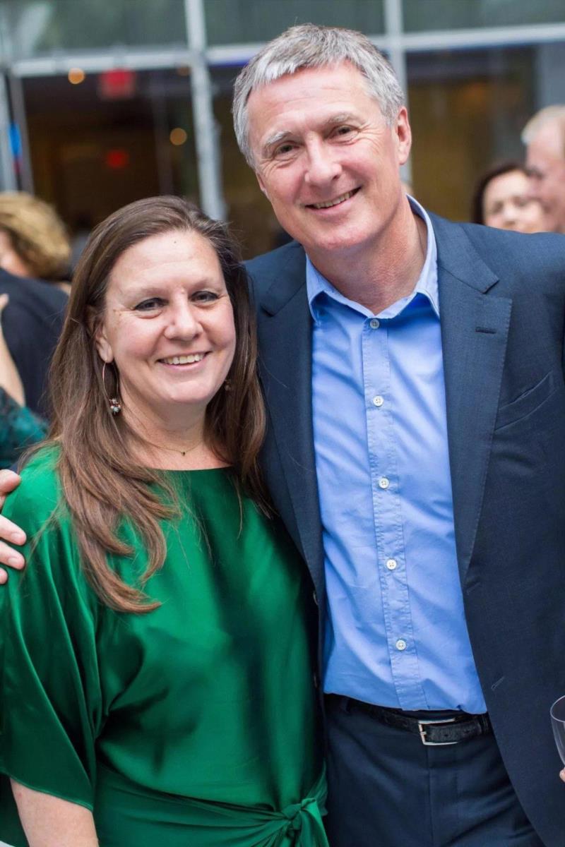 大卫·卓纳与艺术家莉萨·尤斯塔维奇（Lisa Yuskavage）（? 2017 David Zwi