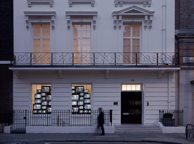 典藏Artcoco | 顶级画廊的成功之道——独家专访卓纳画廊负责人大卫· 卓纳,卓纳画廊,典藏,Artcoco,负责人,大卫·,卓纳,亚洲,香港,大卫,Zwirner