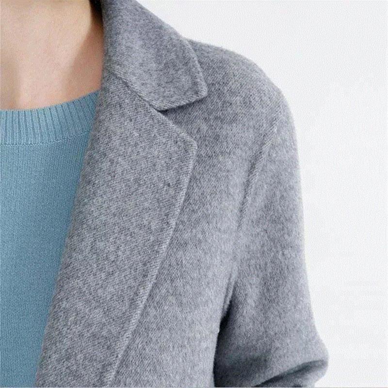 这件长款大衣，里外两层，都使用了韩国进口的羊毛+羊绒混纺面料制成。,这些衣服不挑身材，谁穿都好看,衣服,身材,身高,羊毛,模特,尺码,查看,大衣,体重,pieces