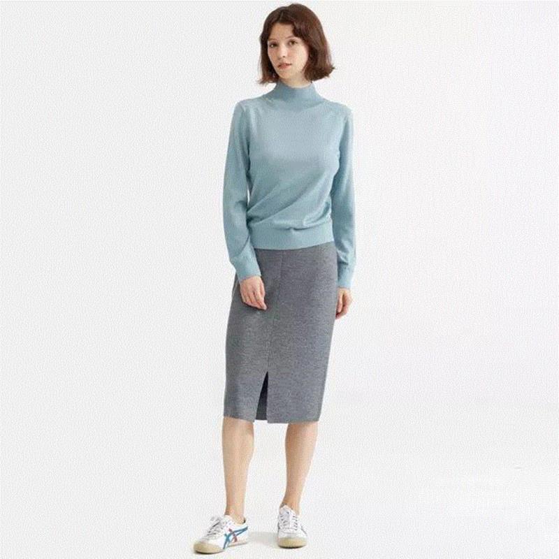 这款羊毛半裙是直筒款式，利落显瘦。,这些衣服不挑身材，谁穿都好看,衣服,身材,身高,羊毛,模特,尺码,查看,大衣,体重,pieces