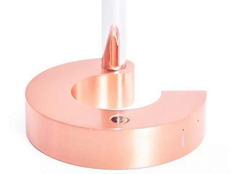 点击底座的切换键，就可以调节自然光、冷光、暖光3种模式。,你有多美，它更清楚,化妆,AMIRO,灯光,亮度,光源,日光,模拟,黑镜,镜子,底座